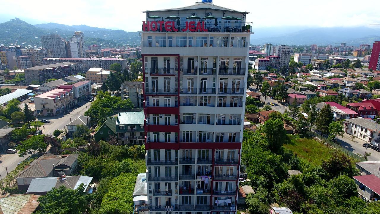 Hotel Jeal Batumi Exterior foto